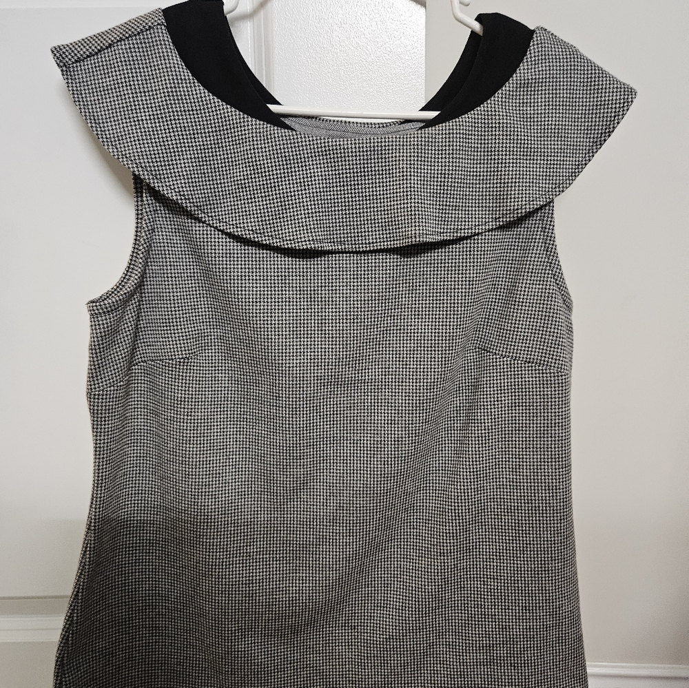 Annabelle Black Top Size XL
